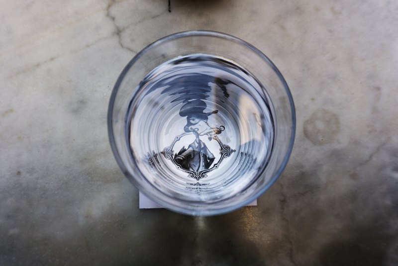 Proposez de l’eau fraiche ou chaude à volonté à vos visiteurs en salle d’attente